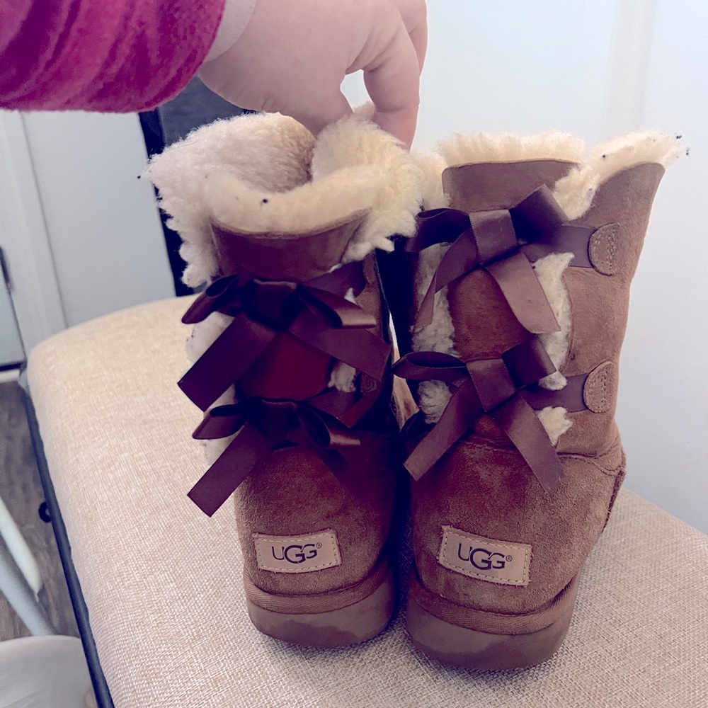 Bailey Bow Uggs